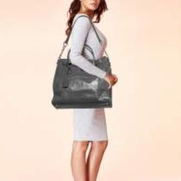 MICHAEL KORS Leather Hamilton Croc Bag - Picture 15 of 15